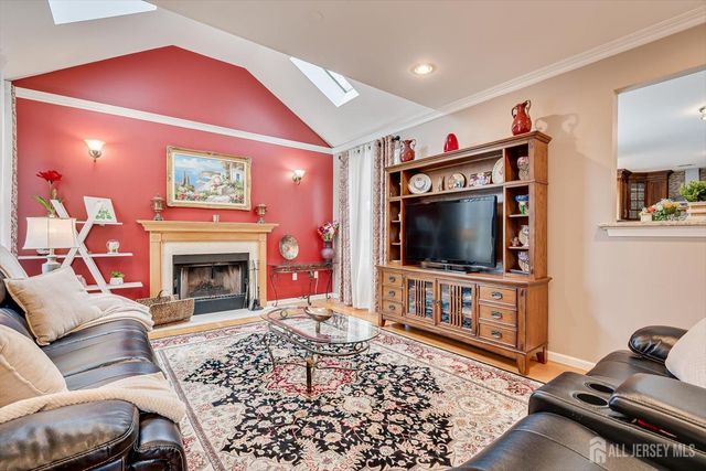 15 Alexander Court, South River, NJ 08882