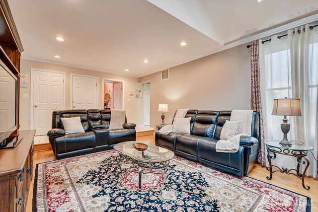 15 Alexander Court, South River, NJ 08882