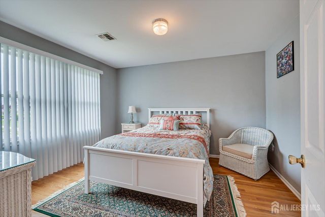 15 Alexander Court, South River, NJ 08882