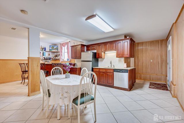 15 Alexander Court, South River, NJ 08882