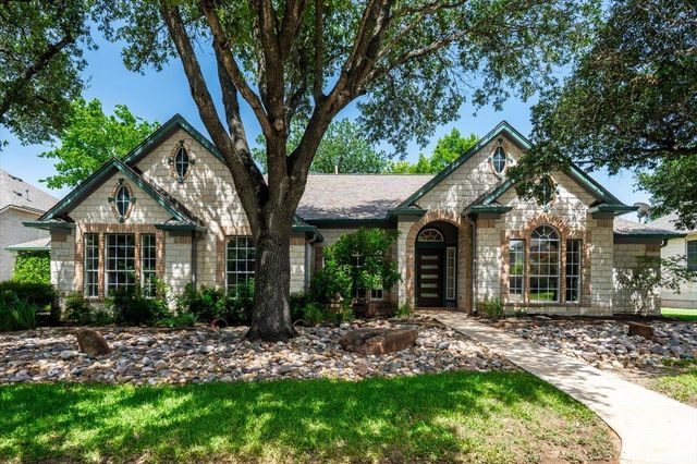 2513 Niemann DR, Austin, TX 78748
