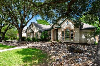 2513 Niemann DR, Austin, TX 78748