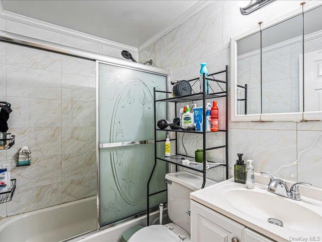 76-30 Grand Central Parkway, Forest Hills, NY 11375