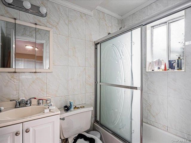 76-30 Grand Central Parkway, Forest Hills, NY 11375
