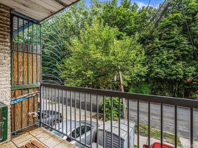 76-30 Grand Central Parkway, Forest Hills, NY 11375