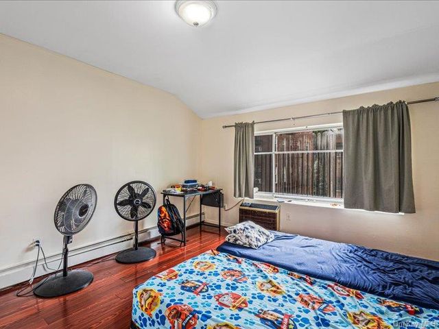 76-30 Grand Central Parkway, Forest Hills, NY 11375