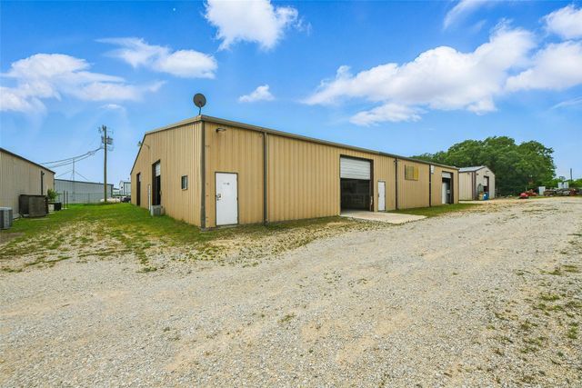 1814 Barnett Drive, Weatherford, TX 76087