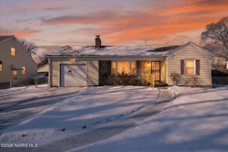 3333 Beaumont Drive, Toledo, OH 43608