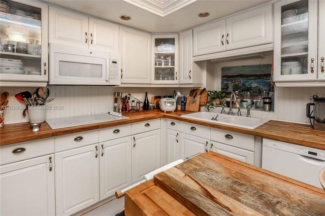 1251 Buchanan Street, Hollywood, FL 33019