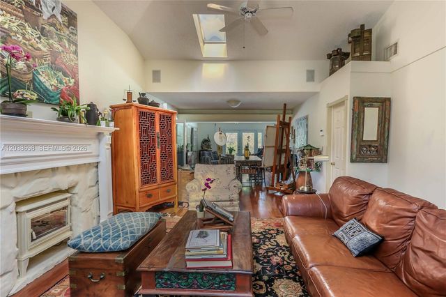 1251 Buchanan Street, Hollywood, FL 33019