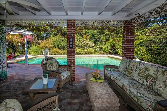 1251 Buchanan Street, Hollywood, FL 33019