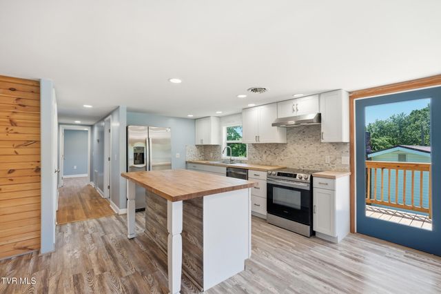 10434 Redwood Circle 10434, Bristol, VA 24202