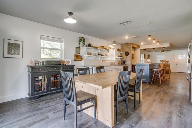 2061 County Road 302, Glen Rose, TX 76043