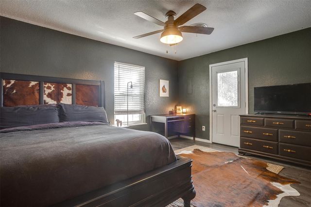 2061 County Road 302, Glen Rose, TX 76043