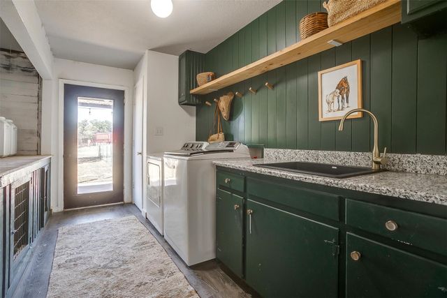 2061 County Road 302, Glen Rose, TX 76043