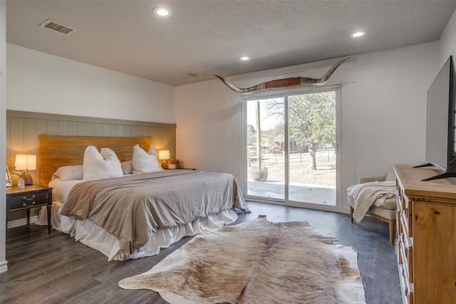 2061 County Road 302, Glen Rose, TX 76043