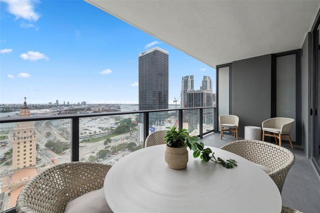 159 NE 6 St 1614, Miami, FL 33132