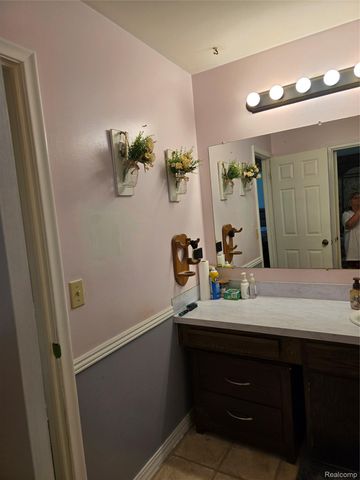 3393 Brenthill Drive, Grand Blanc Charter Township, MI 48439