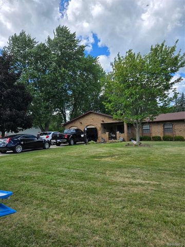 3393 Brenthill Drive, Grand Blanc Charter Township, MI 48439