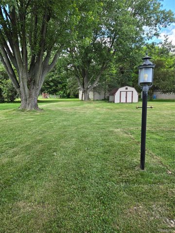 3393 Brenthill Drive, Grand Blanc Charter Township, MI 48439