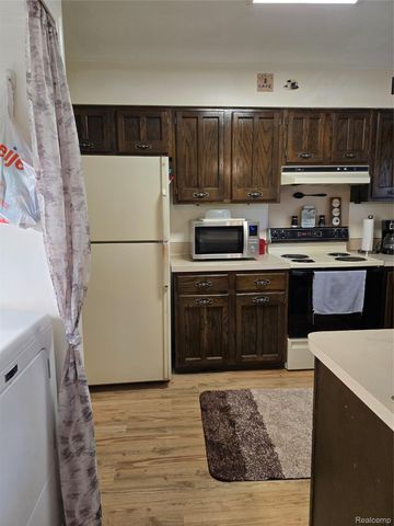 3393 Brenthill Drive, Grand Blanc Charter Township, MI 48439