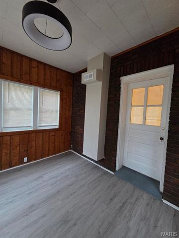 5010 N Kingshighway Boulevard, St Louis, MO 63115