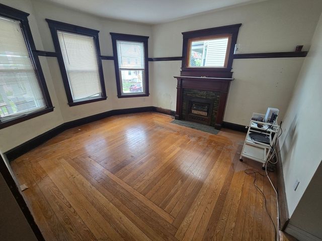 29 Mapleton St 1, Boston, MA 02135