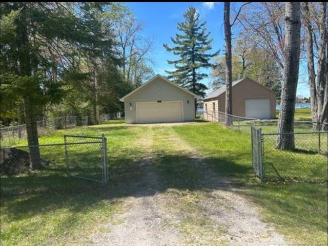 7481 E Cedar Lake Drive, Oscoda Twp, MI 48738