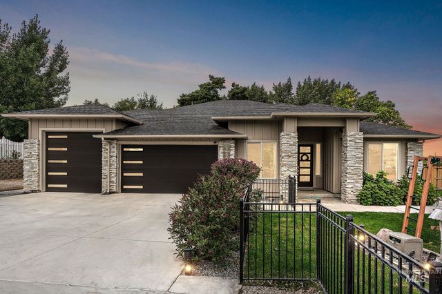 10606 W Cruser, Boise, ID 83709