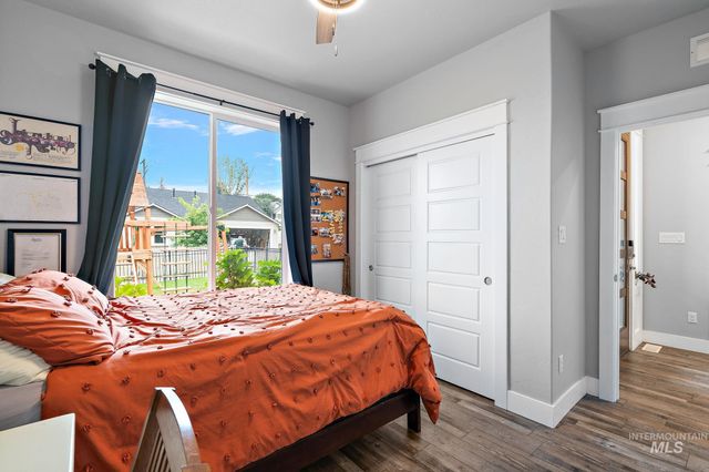 10606 W Cruser, Boise, ID 83709