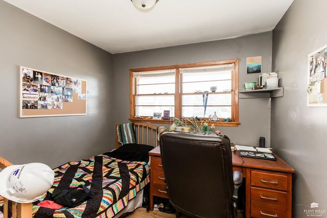 1411 Hartford Road, Manhattan, KS 66502