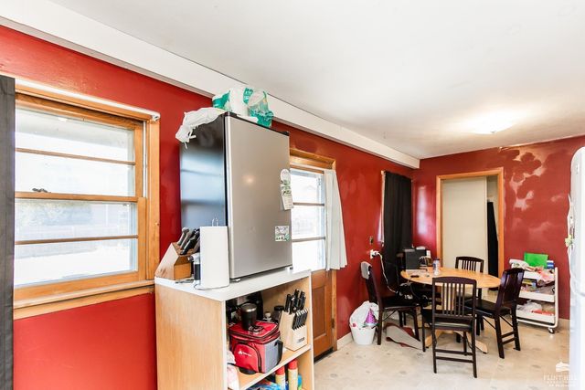 1411 Hartford Road, Manhattan, KS 66502