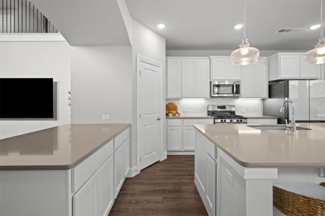 1742 Horseshoe Lane, Van Alstyne, TX 75495