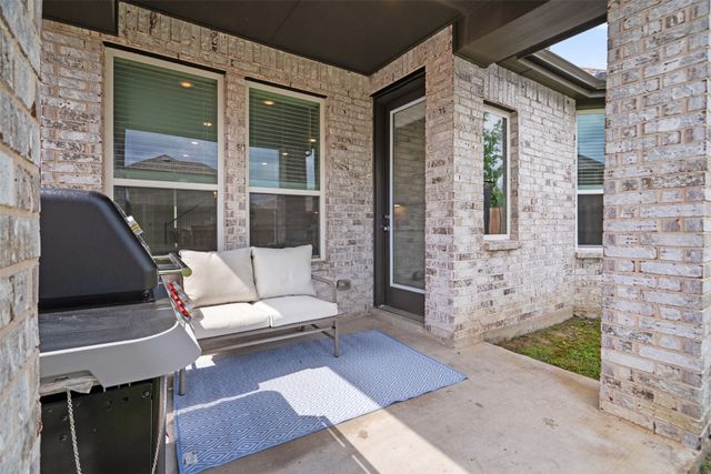 1742 Horseshoe Lane, Van Alstyne, TX 75495