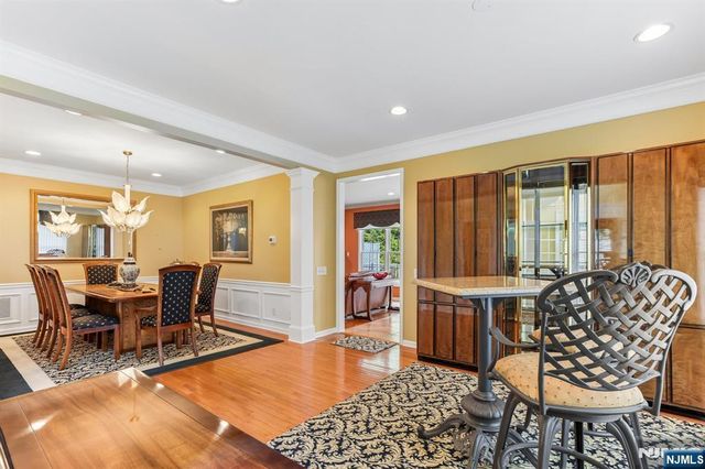 62 Hickory Hill Boulevard 2001, Totowa, NJ 07512