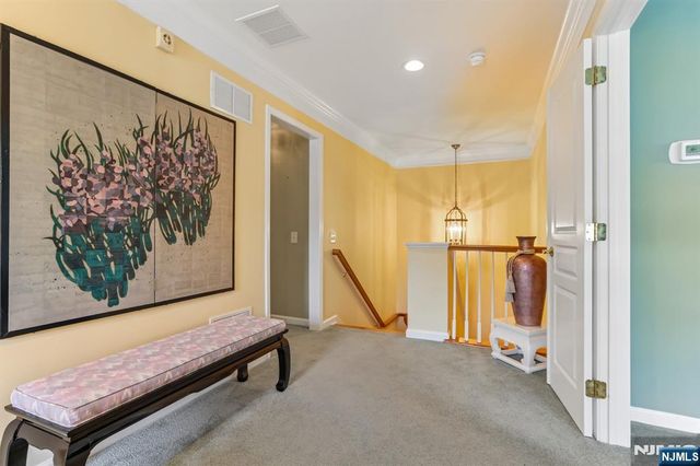 62 Hickory Hill Boulevard 2001, Totowa, NJ 07512