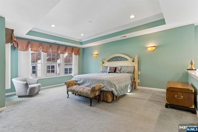 62 Hickory Hill Boulevard 2001, Totowa, NJ 07512