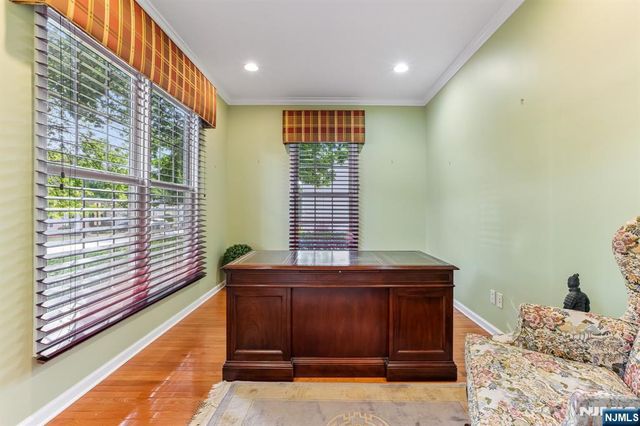 62 Hickory Hill Boulevard 2001, Totowa, NJ 07512