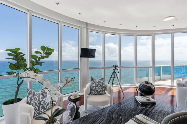 1600 S Ocean Boulevard UPH01, Lauderdale By The Sea, FL 33062