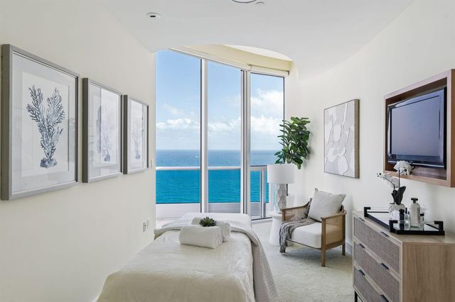 1600 S Ocean Boulevard UPH01, Lauderdale By The Sea, FL 33062
