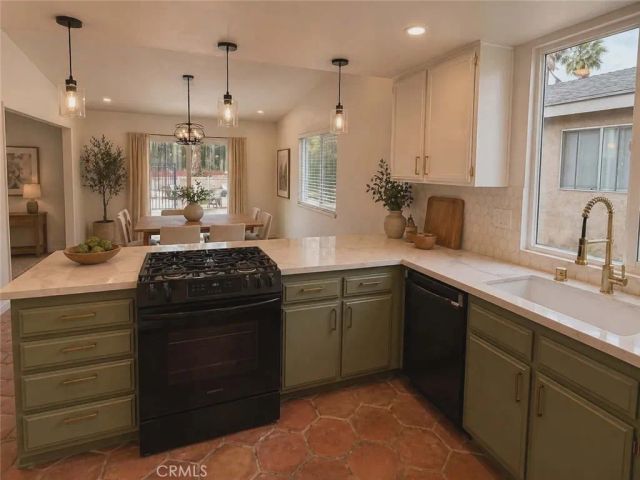 127 N Massachusetts, Lake Elsinore, CA 92530