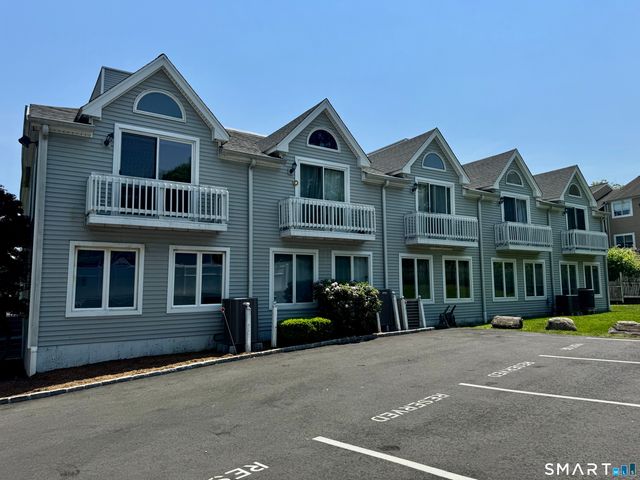 115 Flax Hill Road 10, Norwalk, CT 06854