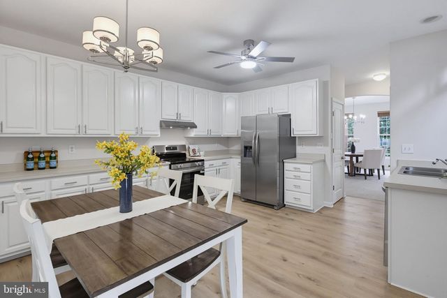 8501 SPRINGWAY RD, Ellicott City, MD 21043