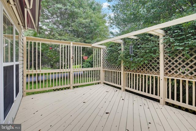 8501 SPRINGWAY RD, Ellicott City, MD 21043