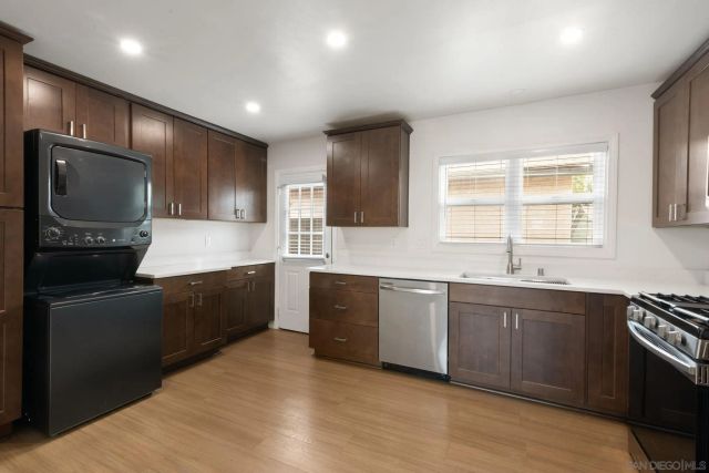 4233 Pepper Dr, San Diego, CA 92105
