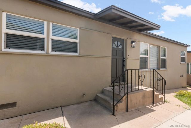 4233 Pepper Dr, San Diego, CA 92105