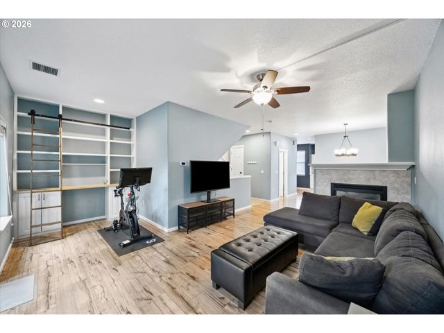 11290 Sw BUFFALO Pl, Portland, OR 97223