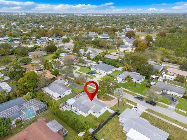 8760 SW 191st St, Cutler Bay, FL 33157