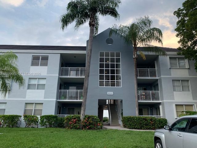 8600 SW 212th Street 208, Cutler Bay, FL 33189