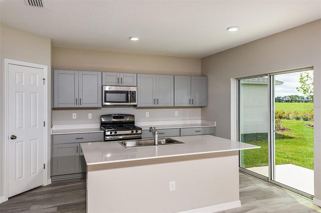 35433 ARBOR RETREAT DRIVE, Dade City, FL 33525